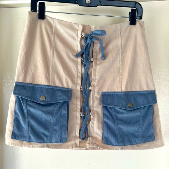 SHEIN skirt, size L, corduroy style with pockets - Picture 1 of 10